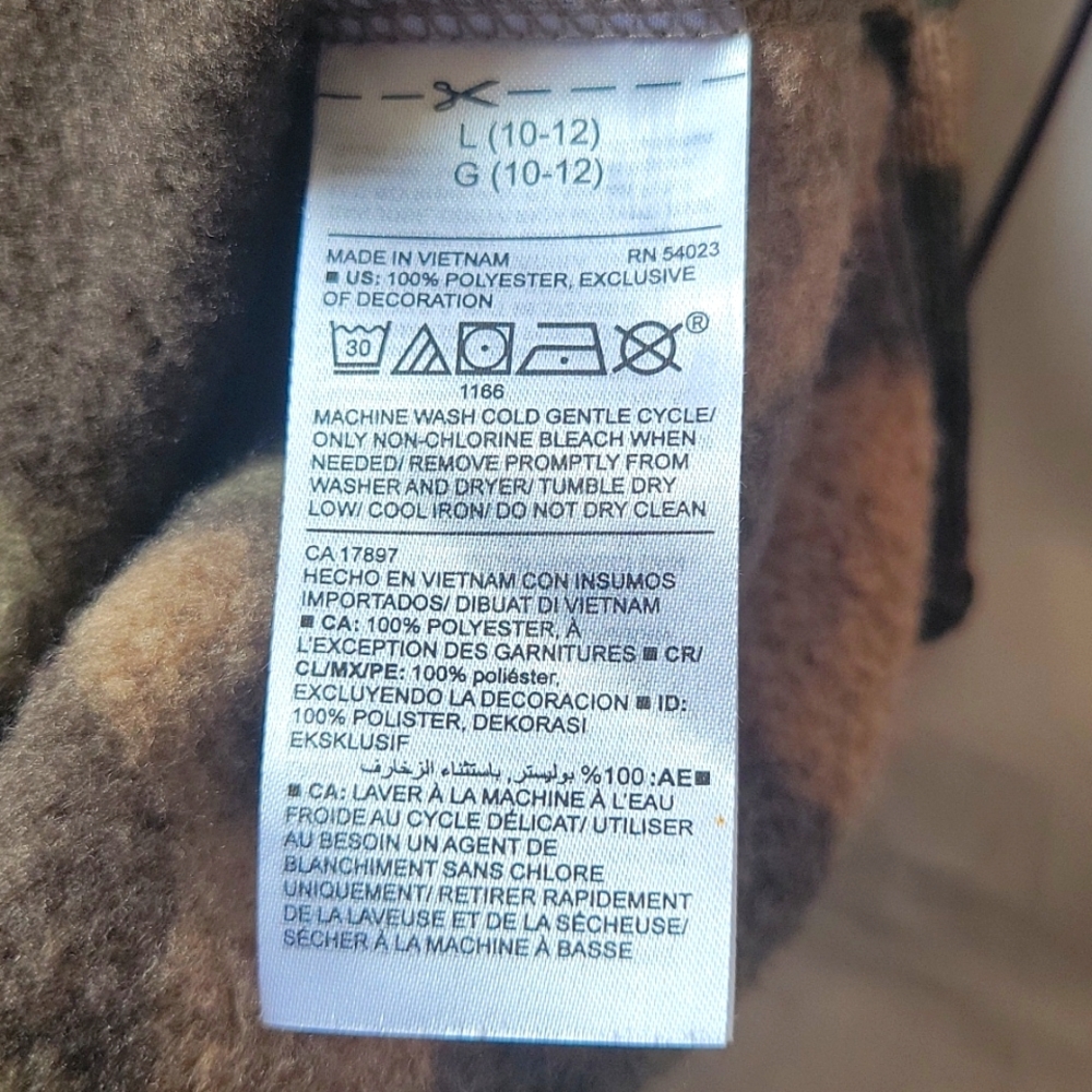 Camo sweater - Picture 6 of 6